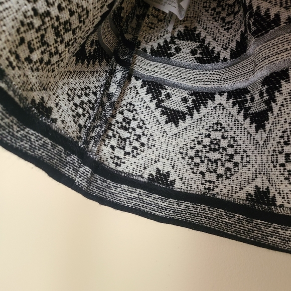 Zara Boho Skirt - Picture 9 of 13